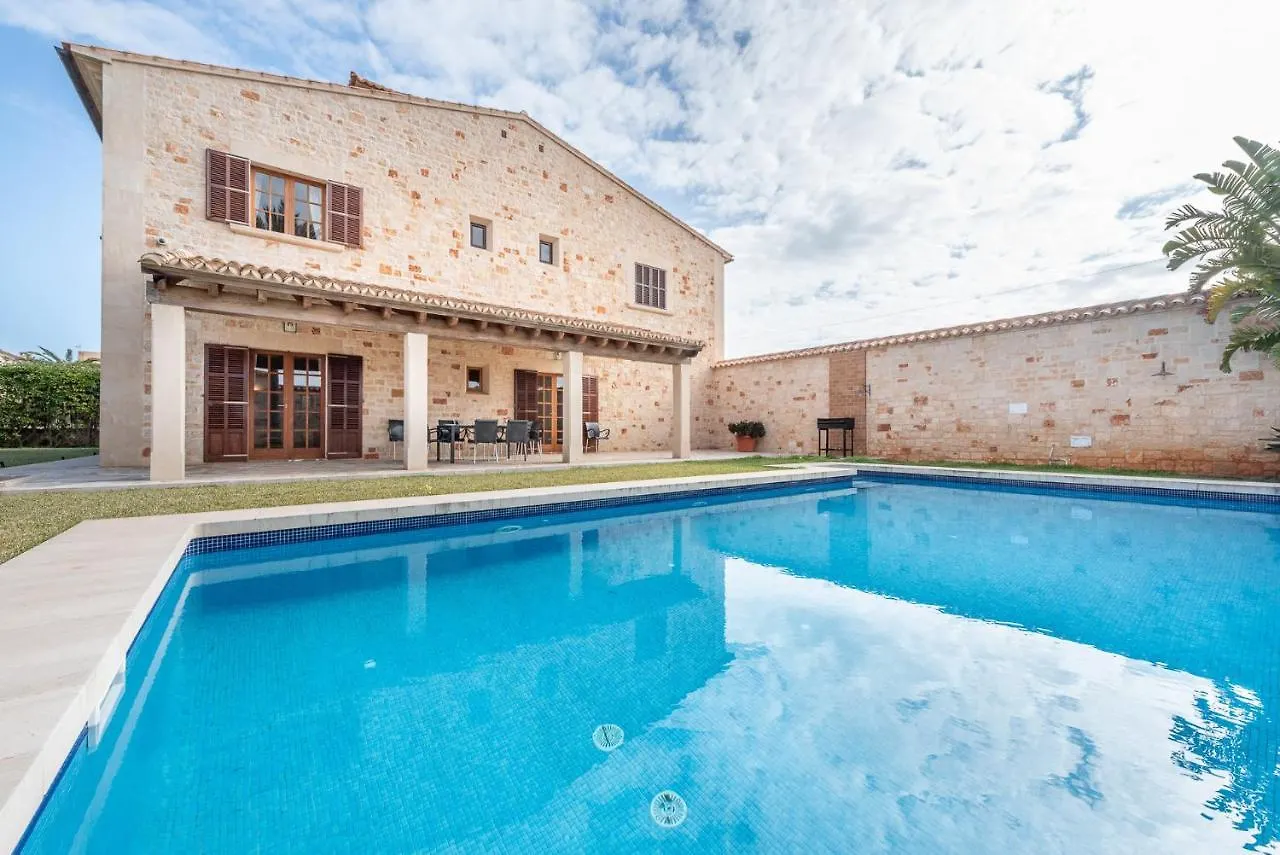 Finca Sa Bassa Des Castellet By Mallorca House Rent Llombarts